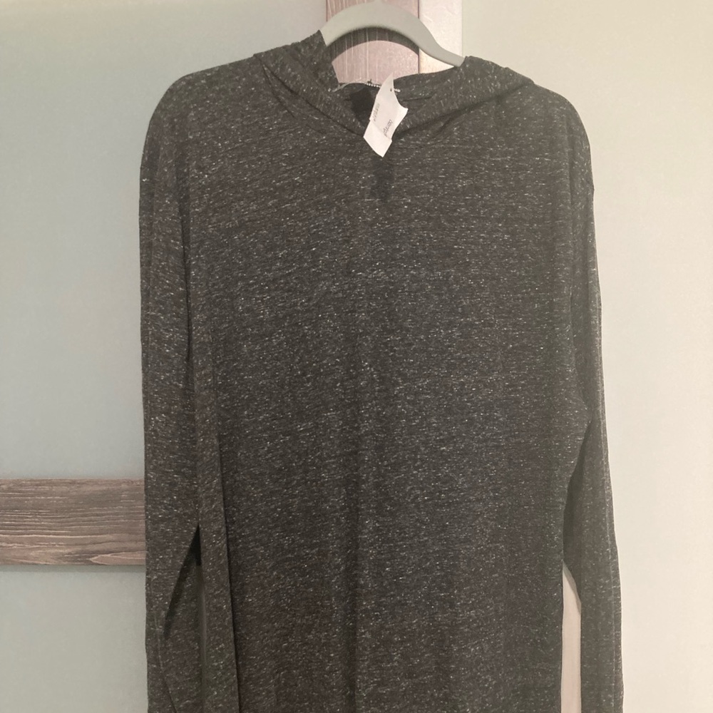 Men’s Noize XL shirt